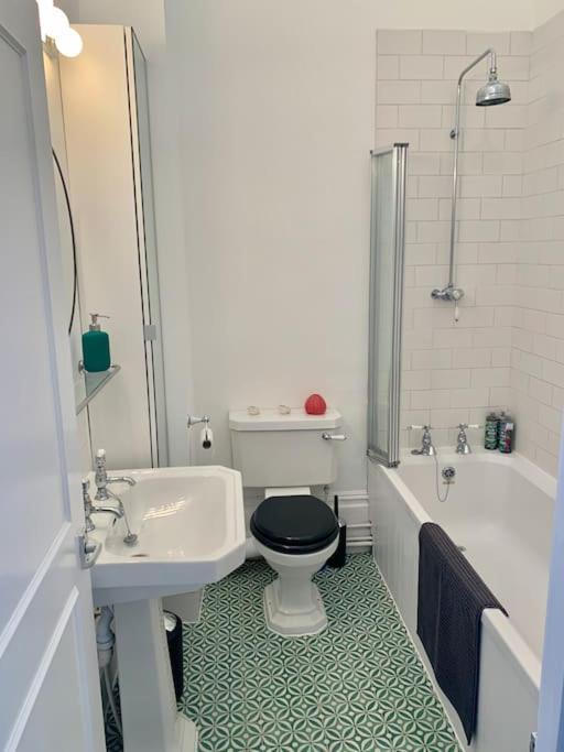 Beautiful Flat Perfect For A Seaside Break! Daire Brighton Dış mekan fotoğraf